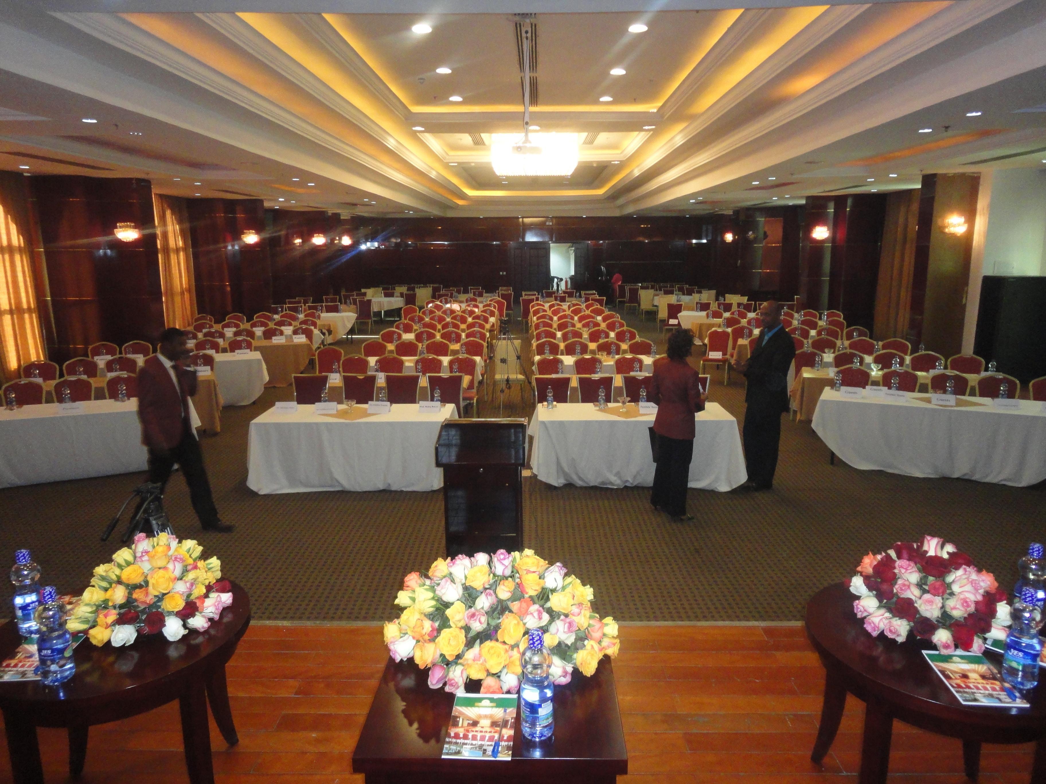 Harmony Hotel Addis Ababa Exterior photo